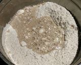 Foto del paso 3 de la receta: Pan de molde de harina integral (sin amasado)