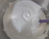 Foto langkah ke 3 dari resep Bolu Marmer Putih Telur Lembut.