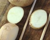 Foto langkah ke 1 dari resep Potato Crispy.