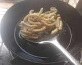 बटर मुरुक्कु (butter Murukku recipe in marathi) रेसिपी स्टेप 4 फोटो 
