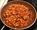 Foto del paso 4 de la receta: Tinga de pollo con tortillas de maíz caseras