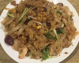 Foto langkah ke 6 dari resep Kweatiaw goreng lapchiong.