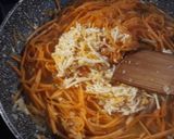 Foto del paso 6 de la receta: Espaguetis de boniato con huevo y queso