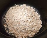 A picture of step 1 of Masala Oats with Italian seasoning.