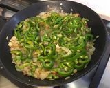 Une image de l'étape 7 de Saucisses fumées à la compotée d oignons et poivrons verts,citrons confits aux épices indiennes.