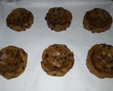 Foto langkah ke 6 dari resep Chewy Chocolate Cookies (with choco-crunchy filling).