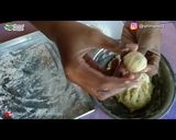 Foto langkah ke 4 dari resep Sate donat Maizena simple,bisa untuk jualan.
