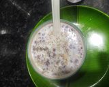A picture of step 4 of Haleem seed kheer.