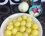 Foto langkah ke 2 dari resep Tumis Ayam dan kentang.