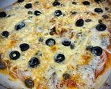 Foto del paso 3 de la receta: Pizza especial de quesos