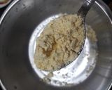 A picture of step 1 of Bombay chutney onion besan chutney.