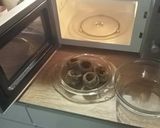 Foto del paso 2 de la receta Alcachofas rellenas de atún al microondas en 7 minutos