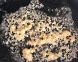A picture of step 3 of Garlic & white wine sauce for vegetables.