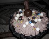 صورة لخطوة 2 من وصفة ترايفل شوكولاته 😋😋😋😋