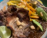 Foto del paso 4 de la receta: Chuleta de cerdo 🐽 con pimientos 🫑 y lentejas a la @Jauregrill