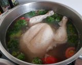 Foto langkah ke 2 dari resep Sup Ayam Utuh ala Korea.