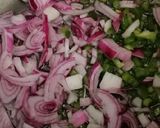 A picture of step 1 of PILAU😋.