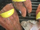 Salmón Rosado a la Plancha con Oliva y Limón 🍋🍋🍋🍋🍋🍋