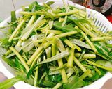 Hình bước làm 1 của món Luộc trứng đẹp