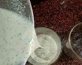 A picture of step 3 of Cold milk peanut drink.