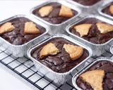 Foto langkah ke 7 dari resep Fudgy Brownies.