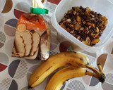 Foto del paso 1 de la receta: Cookies de plátano y avena