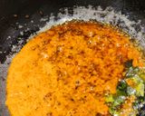 A picture of step 10 of Plate idli with tomato fenugreek chutney.