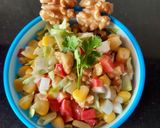 A picture of step 2 of Walnuts veggie salad.