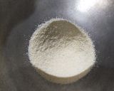 A picture of step 1 of Upma.