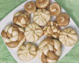 Hình bước làm 3 của món Bánh bao mặn và chay