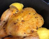 Foto del paso 4 de la receta: Pollo al horno con setas secas (en olla de hierro fundido)