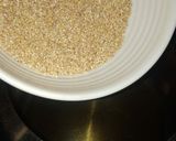 A picture of step 1 of Vegetable daliya.