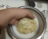 A picture of step 4 of Fried Aloo Tikki.