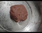 A picture of step 3 of Beetroot pulp Lachha Paratha.