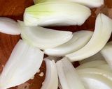 Hình bước làm 2 của món Nấm lúc lắc ớt chuông