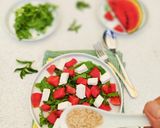 Foto del passaggio 2 della ricetta Insalata di cocomero e feta greca