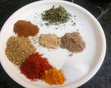 A picture of step 5 of Daal Bukhara.