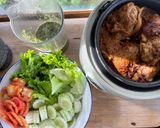 รูปขั้นตอนการทำที่ 5 ของ ข้าวไรซ์เบอรี่หมกไก่🥬🧄🌶️