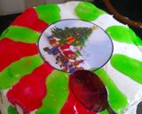 A picture of step 24 of Jel Christmas Cake.