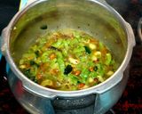 A picture of step 2 of Surti Papadi Khichdi.