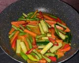 Foto langkah ke 4 dari resep Ayam Acar Kuning 🥕🌶.