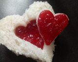 A picture of step 4 of Bread hearts 💕.