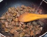 A picture of step 3 of Kaleeji Bun.