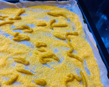 Foto del paso 4 de la receta: EMPANADA XXL DE 🥬ACELGA🥬, 🥦COLIFLOR🥦 Y 🧅CEBOLLA🧅CARAMELIZADA CON 🧀🧀QUESO 🧀 🧀