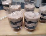 A picture of step 8 of Choco Spread Dessert Cup.