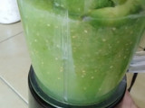 Salsa verde con aguacate