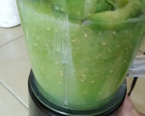 Foto del paso 5 de la receta: Salsa verde con aguacate