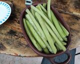Foto del paso 1 de la receta: Caldillo de congrio colorado