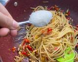 Cara Membuat Spaghetti Goreng Teri Cabe Rawit 4