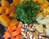 Foto langkah ke 1 dari resep Healthy Mixed Soup.
